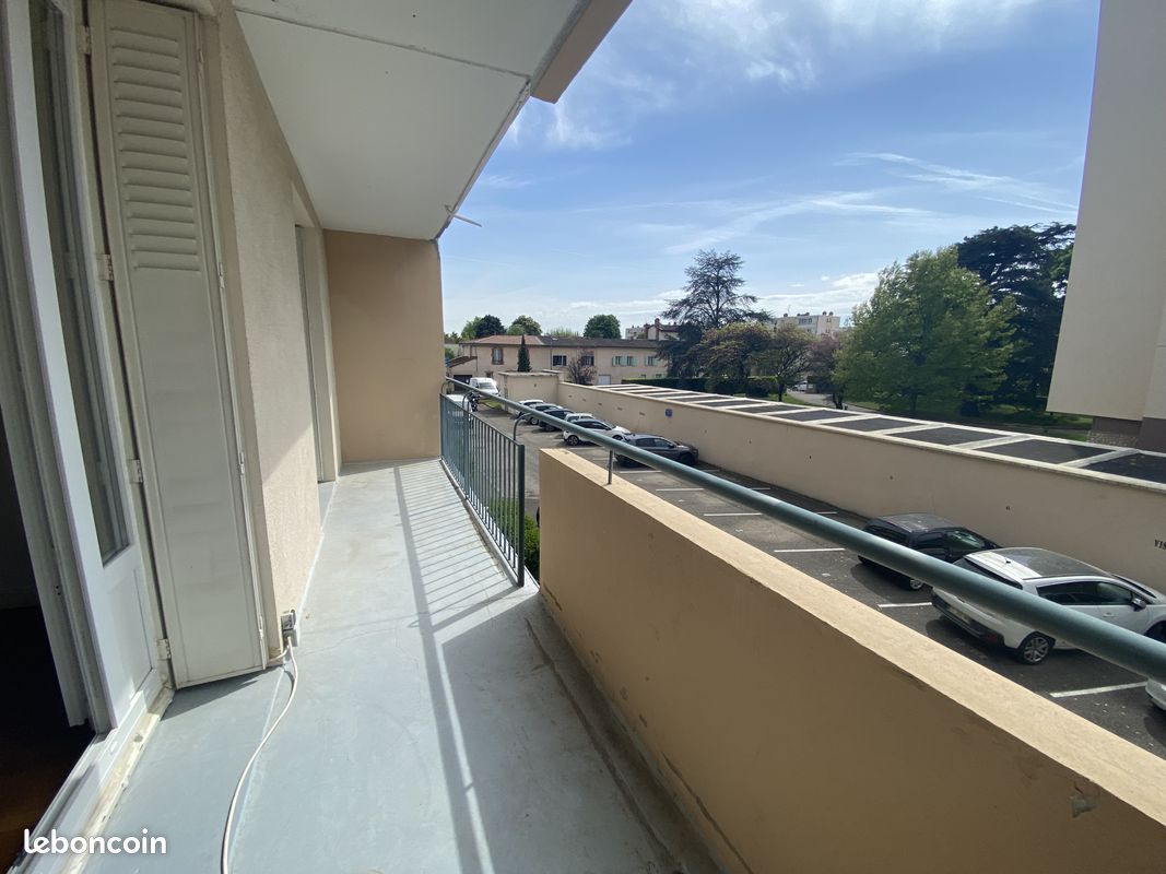 Appartement 3 pièces 57 m² · à Lyon · 57 m² · 900 €/mois