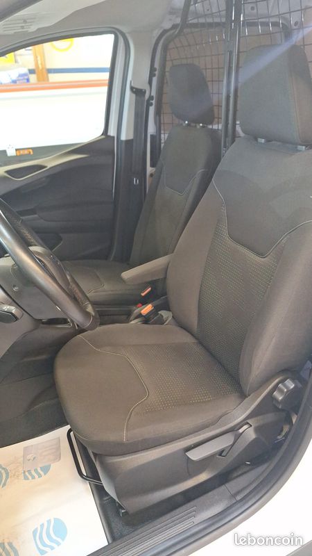 Ford transit courrier l1h1 100cv (image 3)