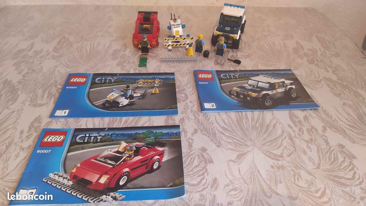 LEGO City 60007 La course poursuite de la Police Spéciale (image 1)