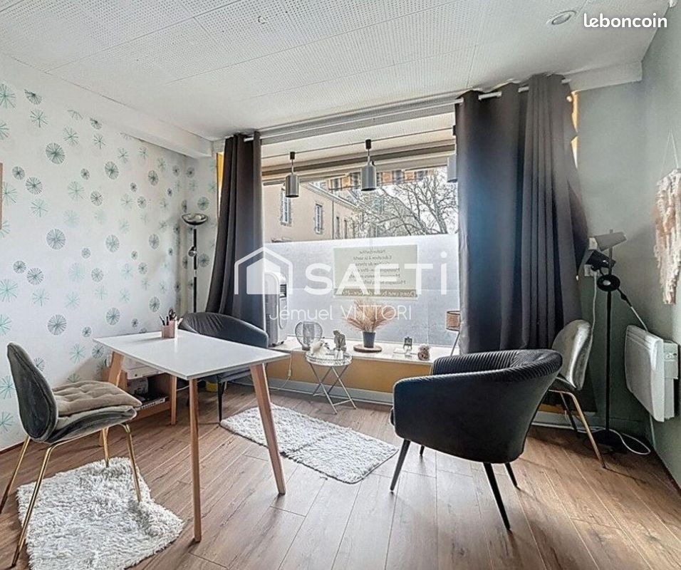 Immeuble 202 m² ERNEE (image 3)
