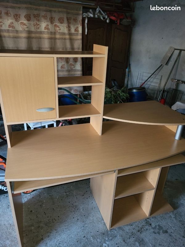 Bureau informatique (image 1)