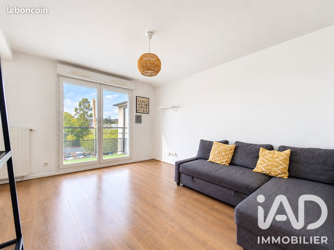 Appartement 2 pièces 43 m² · à Dourdan · 43 m² · 155 000 €