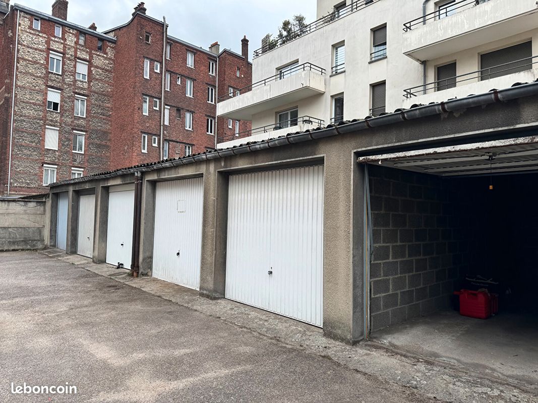 Parking/box ROUEN · 65 000 €