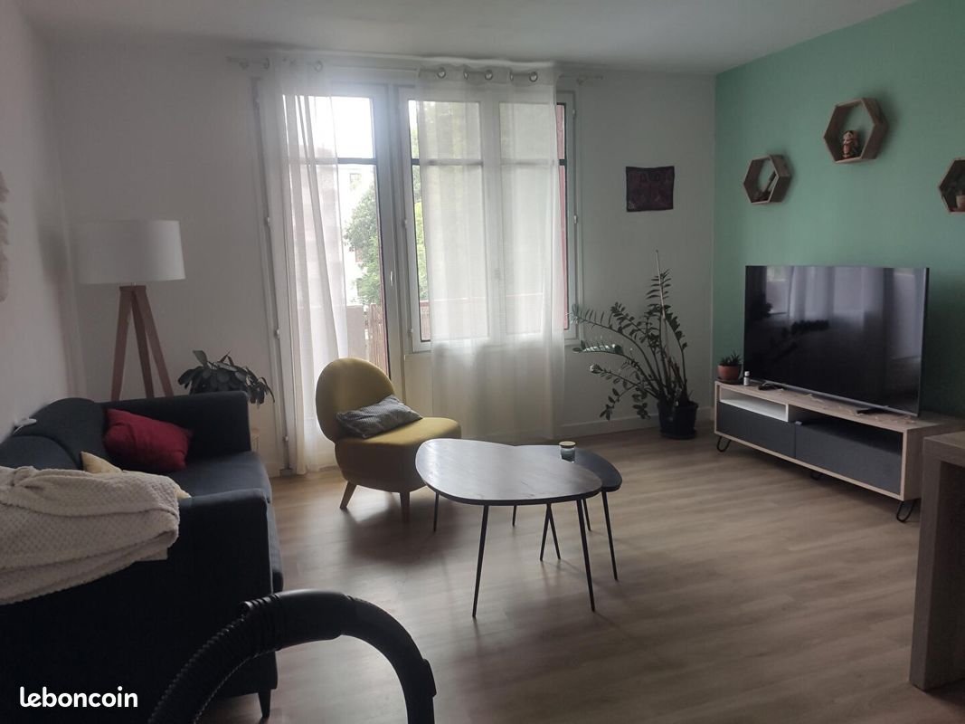 Appartement 3 pièces 60 m² · à Billère · 60 m² · 690 €/mois