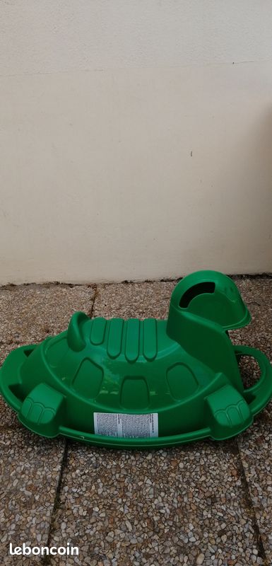 Jouet à bascule (image 1)