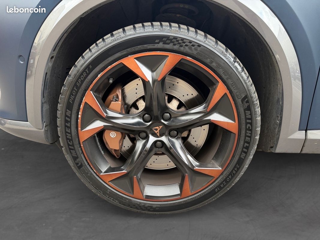 CUPRA FORMENTOR 2.0 TSI 310 ch DSG7 4Drive VZ Toit ouvrant camera de recul Beats (image 16)