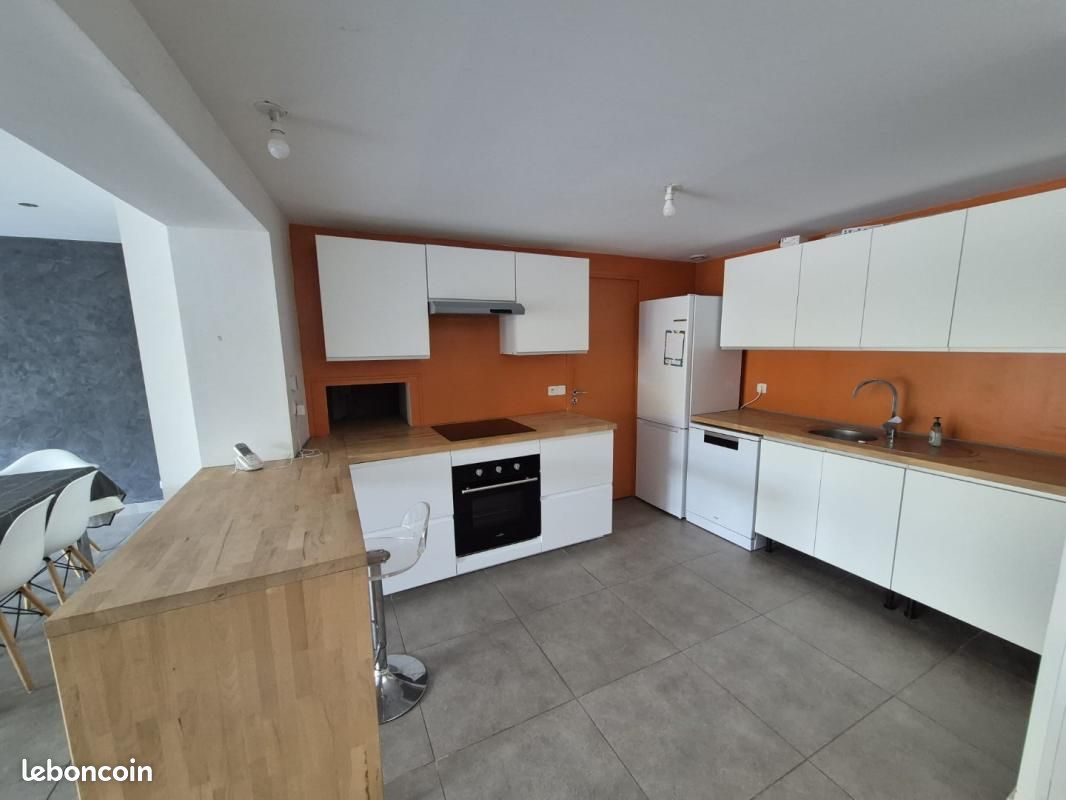 Maison 3 pièces 82 m² · à La Neuville · 82 m² · 1 025 €/mois