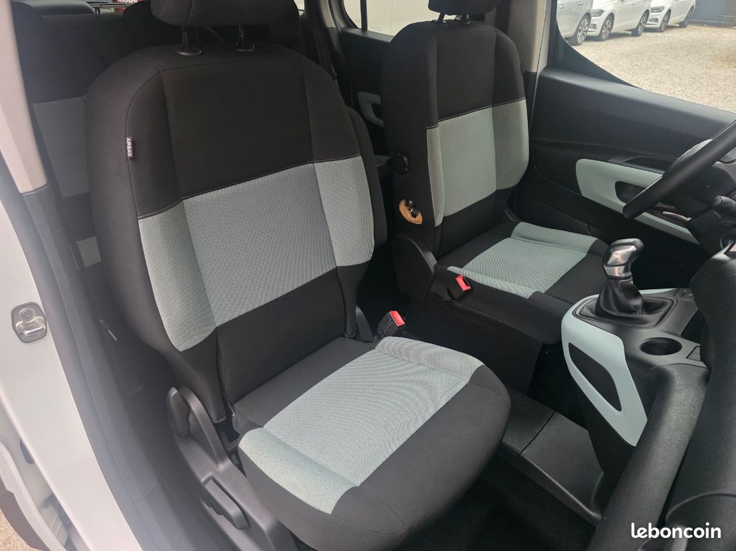 ✅CITROEN BERLINGO TAILLE M BLUE HDI hdi 100s&s BVM5 SHINE ⏩️PREMIERE MAIN⏩️ AVEC ENTRETIEN CONSTRUCTEUR (image 8)