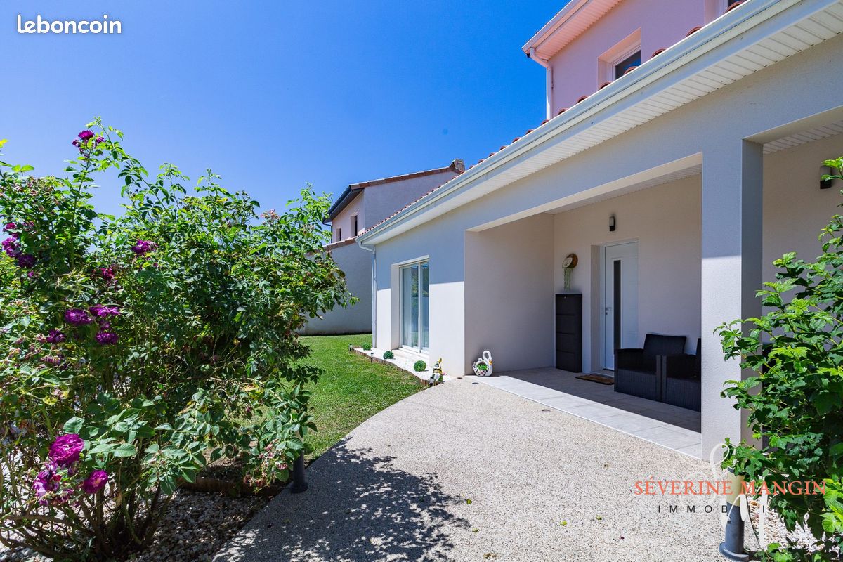 Maison 5 pièces 133 m² · à Chatuzange-le-Goubet · 133 m² · 390 000 €