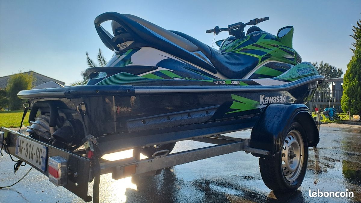 Jet ski kawasaki (image 2)