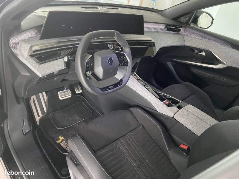 Peugeot 3008 Hybrid 145 e-DCS6 GT (image 7)