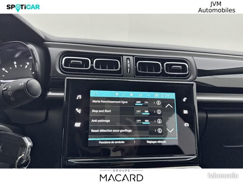 Citroen C3 1.2 PureTech 110ch S&S Shine 124g (image 28)