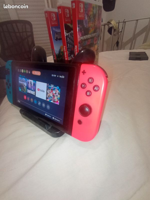 Nintendo Switch (image 6)