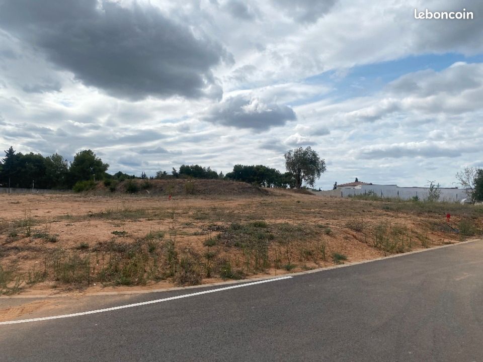 Terrain 891 m² Narbonne · 214 900 €