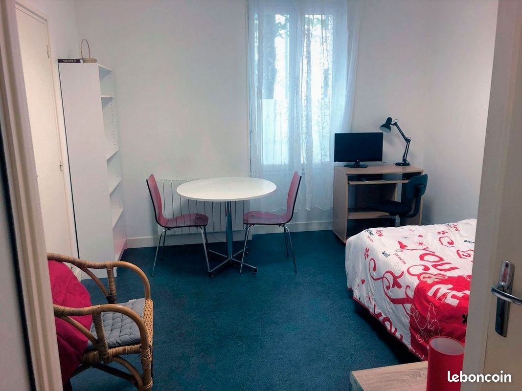 Appartement 1 pièce 19 m² · à Vichy · 19 m² · 400 €/mois