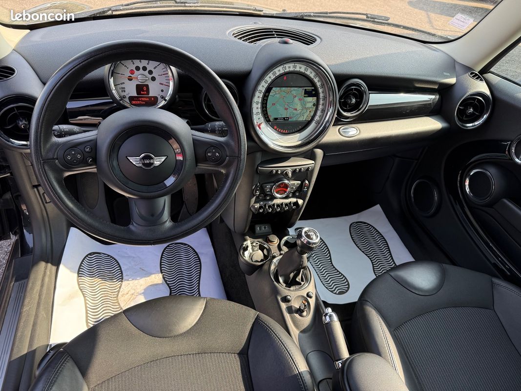 Mini CLUBMAN COOPER 122CH (image 9)