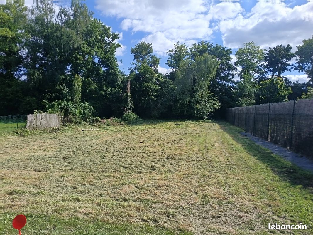 Terrain constructible · à Noyal-sur-Vilaine · 95 000 €