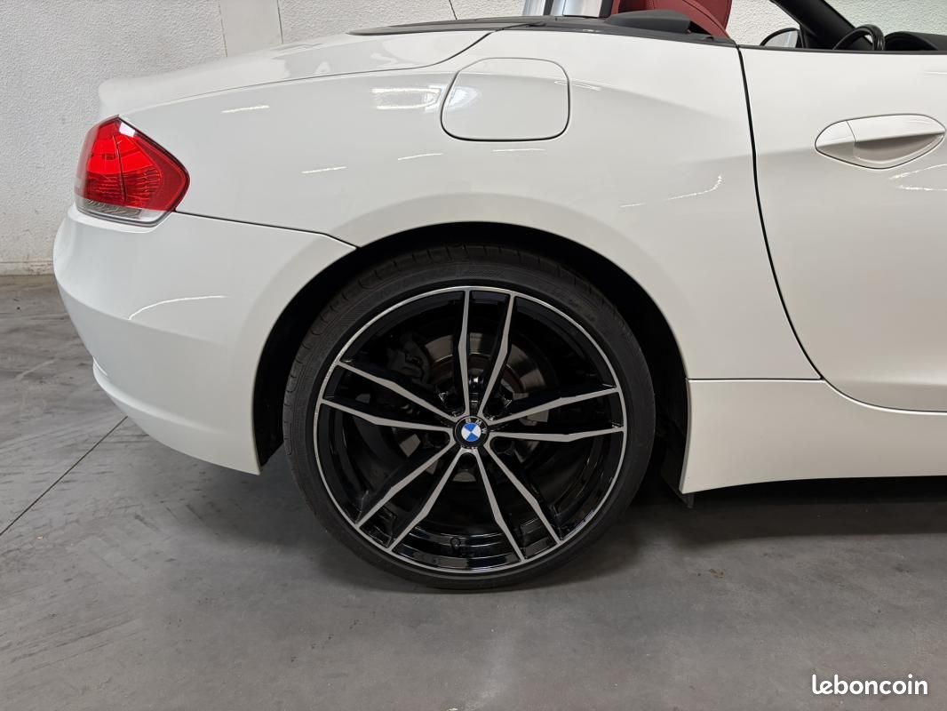 Bmw z4 (e89) sdrive30i 258 luxe (image 34)