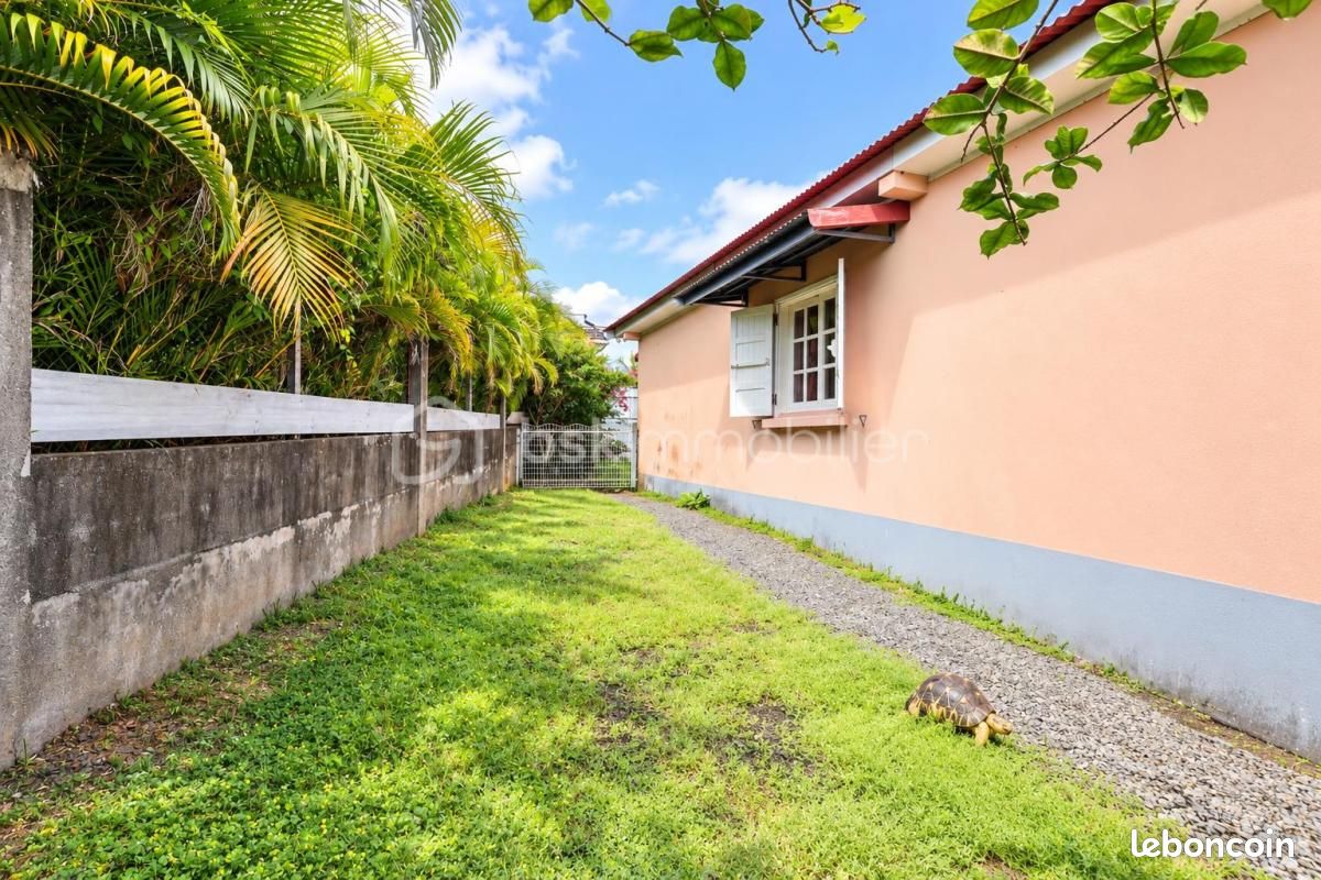 Maison 4 pièces 90 m² · à Saint-Benoît · 90 m² · 335 000 €
