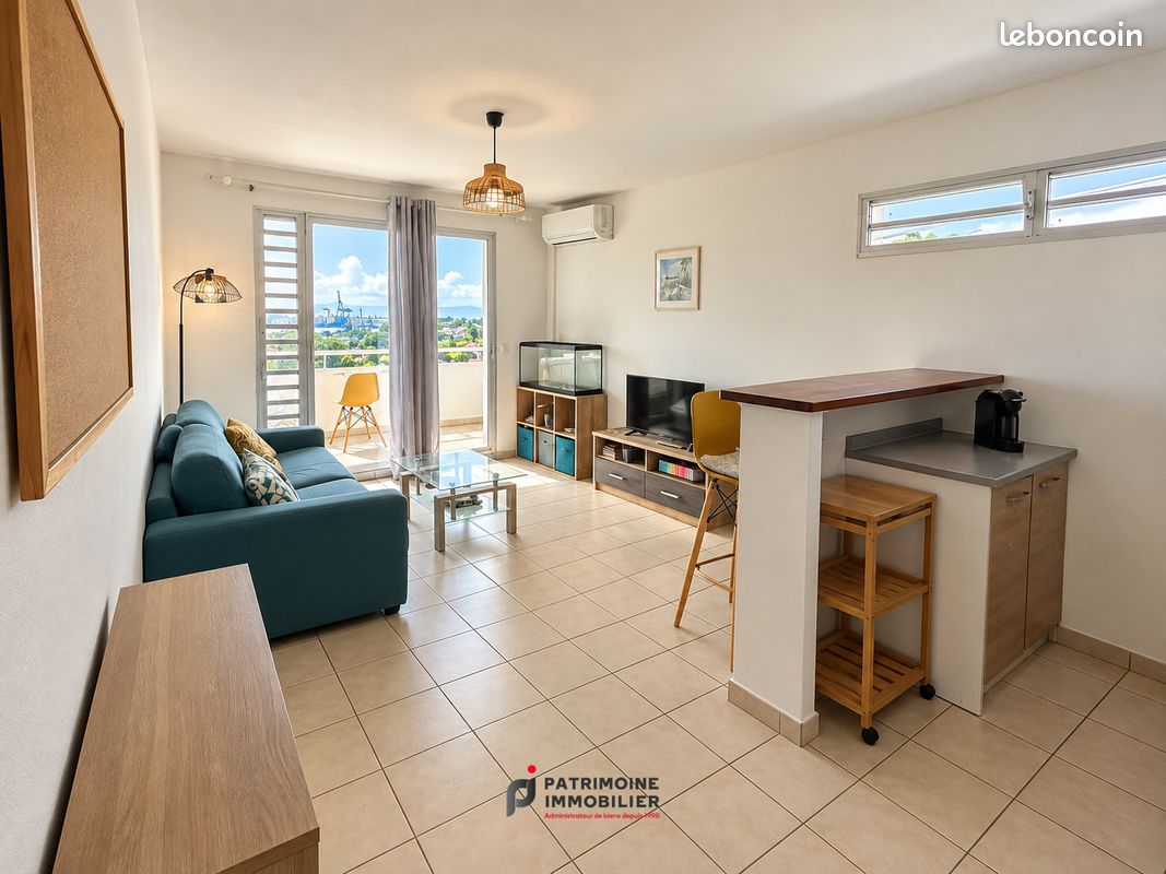 Appartement 2 pièces 45 m² · à Les Abymes · 45 m² · 700 €/mois