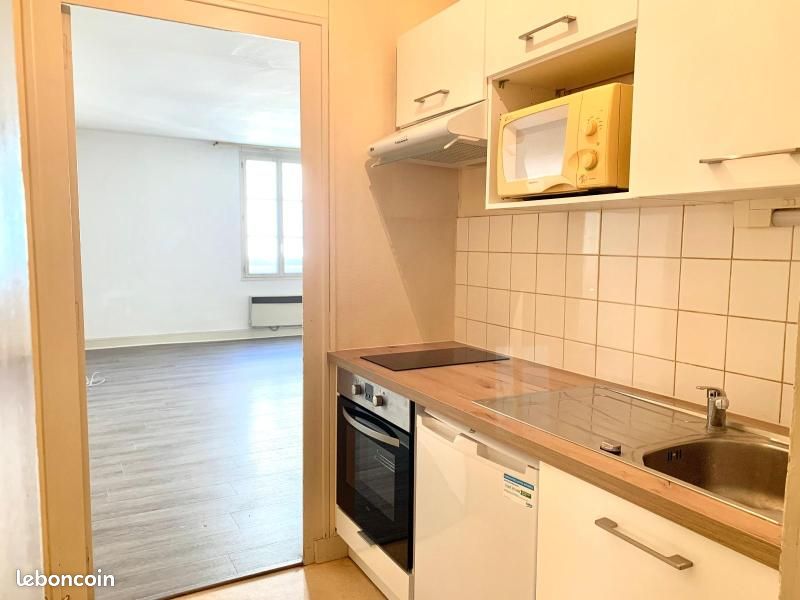 Appartement 1 pièce 30 m² · à Saumur · 30 m² · 380 €