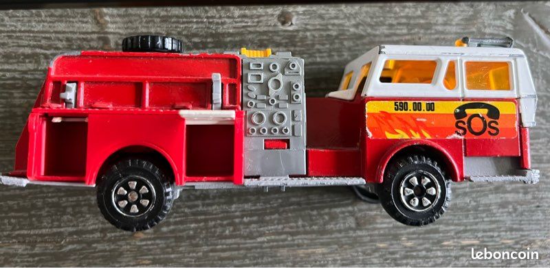 Jouet Ancien Camion De Pompiers En Métal, Rouge, Bon état
