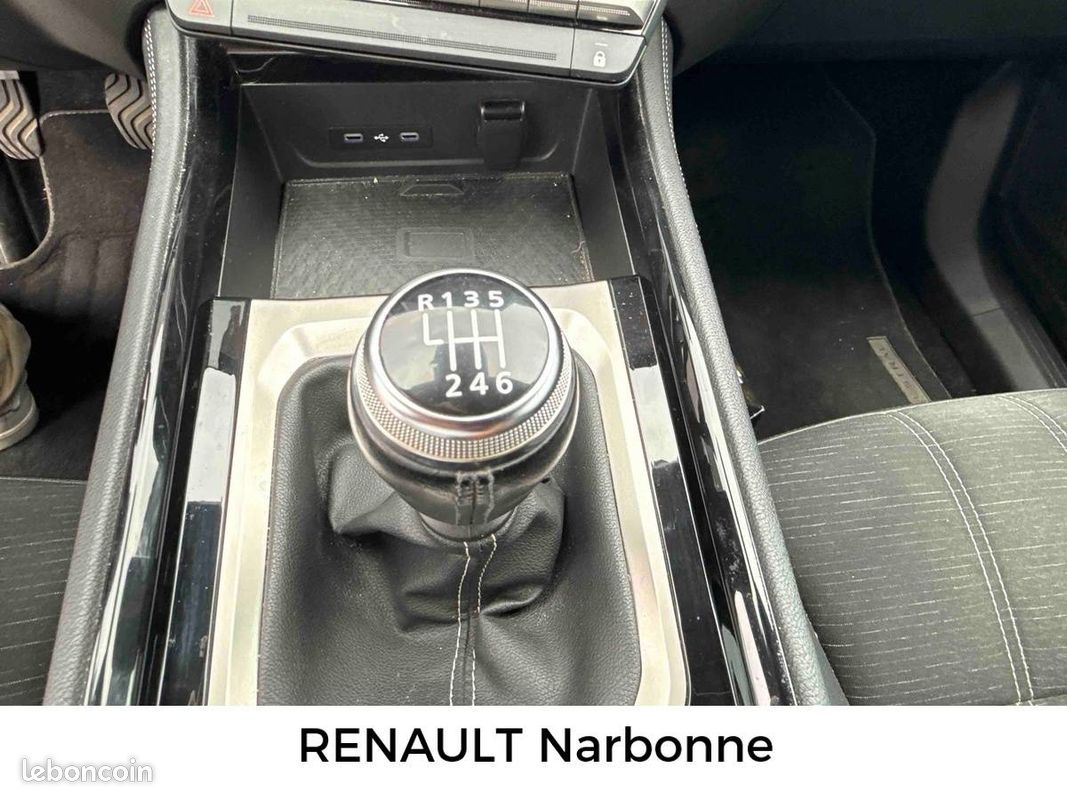 RENAULT Austral mild hybrid advanced 130 Techno (image 20)