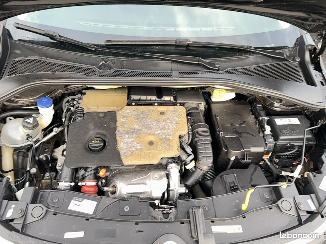 Citroën C3 (3) BlueHDi 100 BVM Auto-Ecole (image 17)