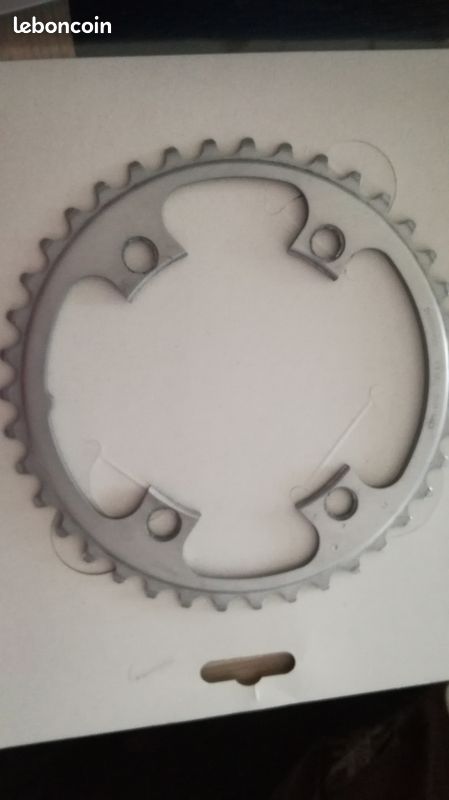 Plateau shimano (image 1)