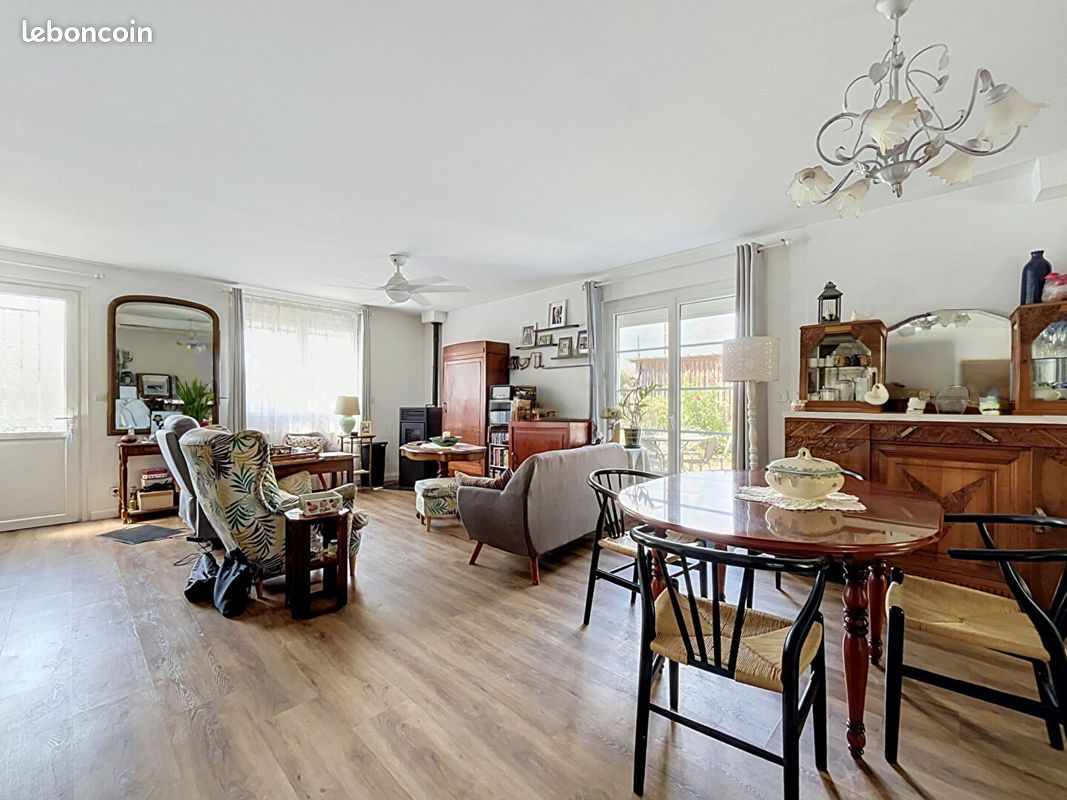 Maison 4 pièces 95 m² · à Saint-Médard-en-Jalles · 95 m² · 357 000 €