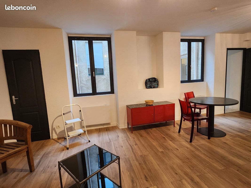 Appartement 1 pièce 44 m² · à Valence · 44 m² · 685 €