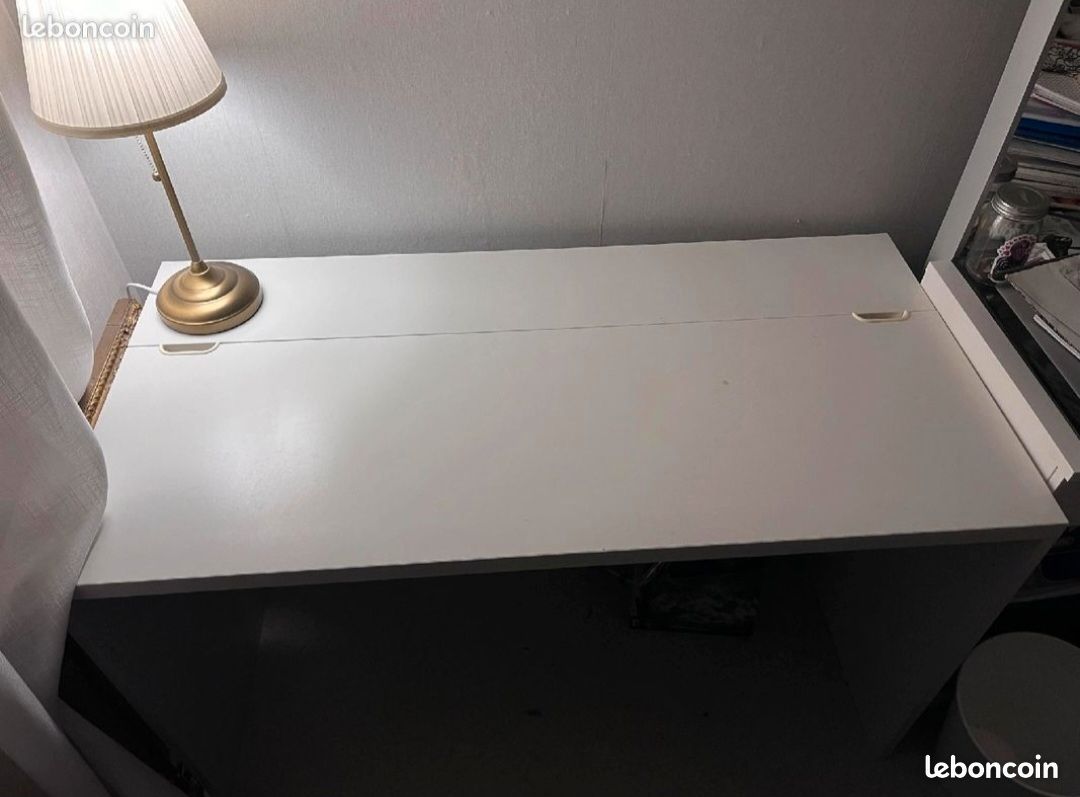 Bureau ikea (image 2)