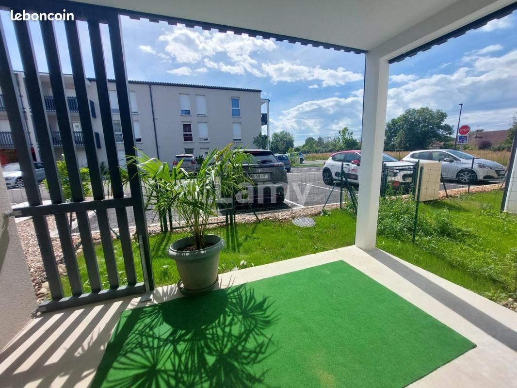 Appartement 1 pièce 31 m² · à Lons · 31 m² · 520 €