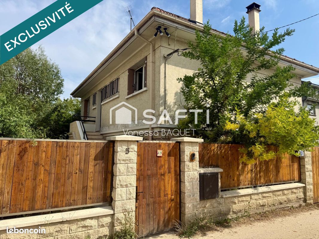 Maison 4 pièces 95 m² · à Le Plessis-Bouchard · 95 m² · 375 000 €