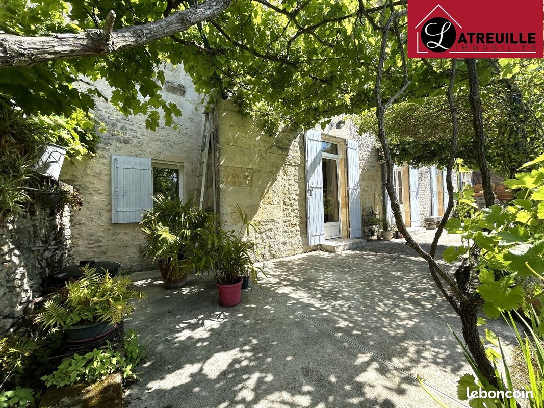 Maison 8 pièces 213 m² · à Gémozac · 213 m² · 329 175 €