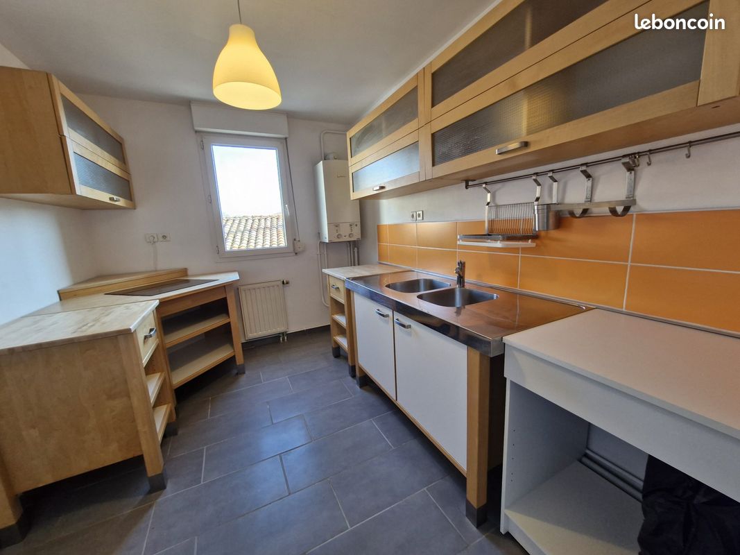 Appartement 3 pièces 70 m² · à Condrieu · 70 m² · 810 €/mois
