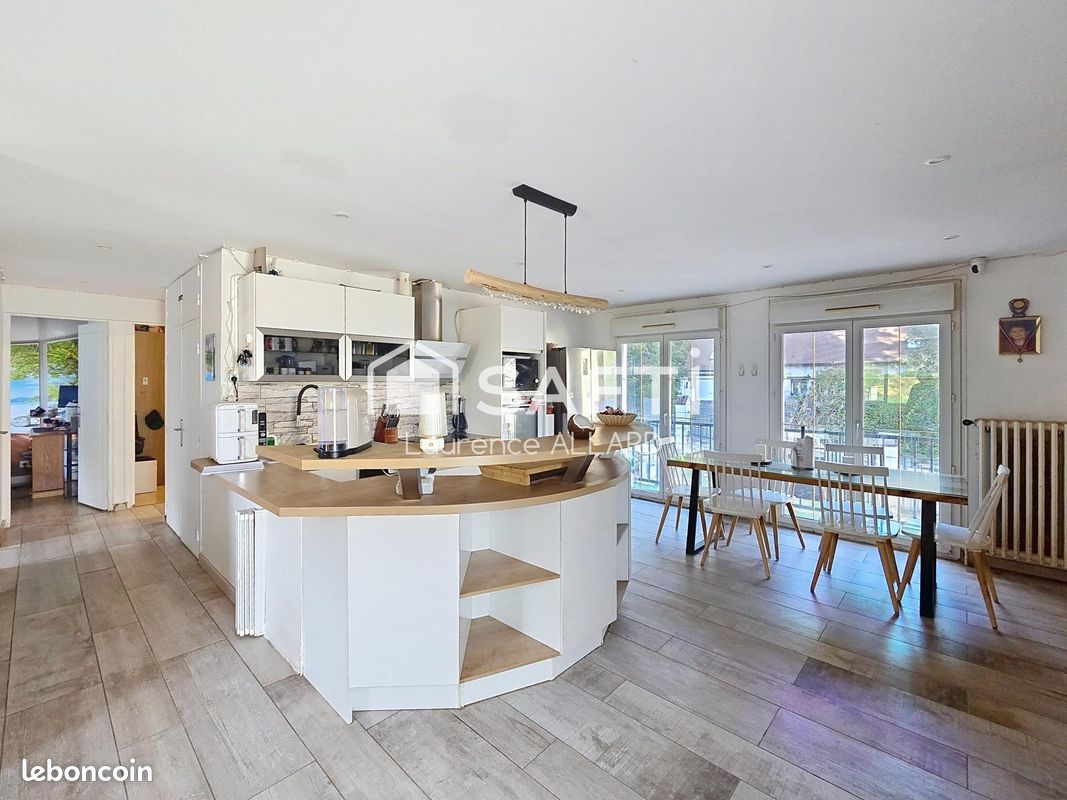 Maison 5 pièces 124 m² · à Ronquerolles · 124 m² · 333 000 €