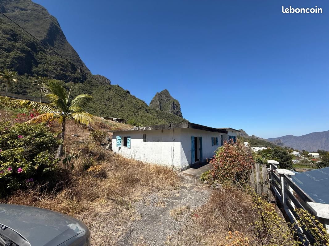Maison 4 pièces 101 m² · à Cilaos · 101 m² · 204 000 €