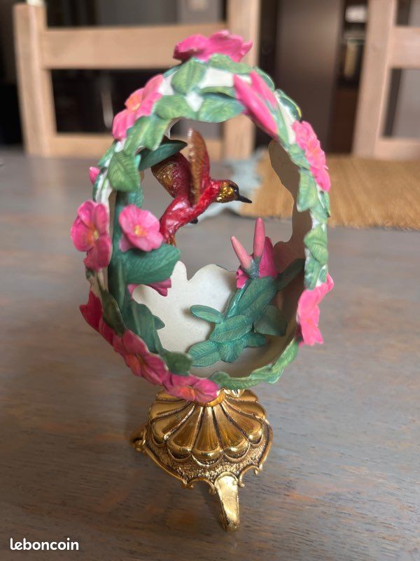 Œuf de collection fabergé certifié en parfait état (image 4)