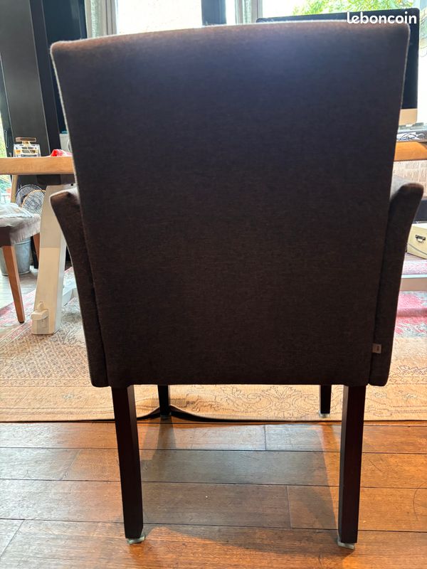 Fauteuil de table et de restaurant marron confortable (image 5)