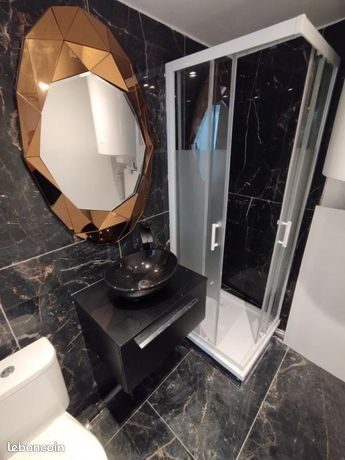 https://img.leboncoin.fr/api/v1/lbcpb1/images/03/27/1e/03271e8b930bd75418227753341aad119c7f8610.jpg?rule=ad-image