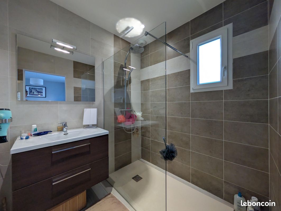 Vente villa t4 avec piscine jardin et garage (image 20)