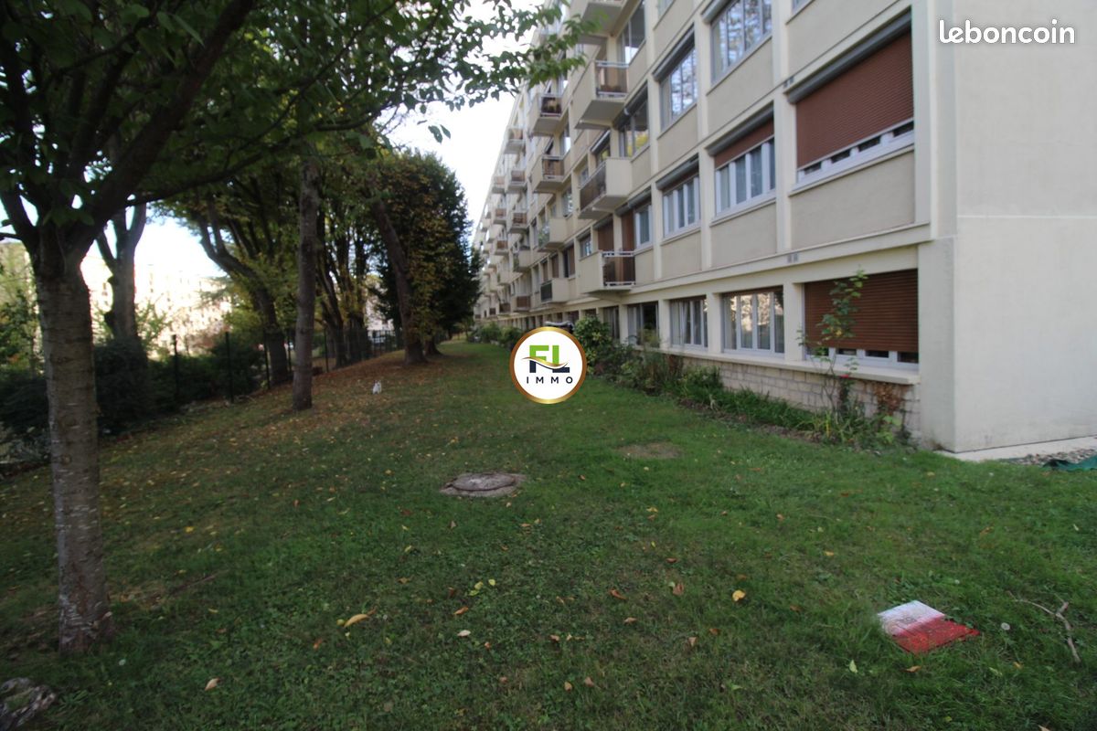 Appartement 3 pièces 54 m² · au Pecq · 54 m² · 180 000 €