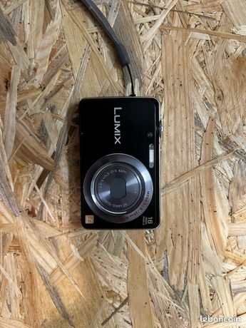 Appareil Photo Compact Panasonic Lumix FS45 Violet – 16,1 Mpx, Zoom 5x, En Parfait état !