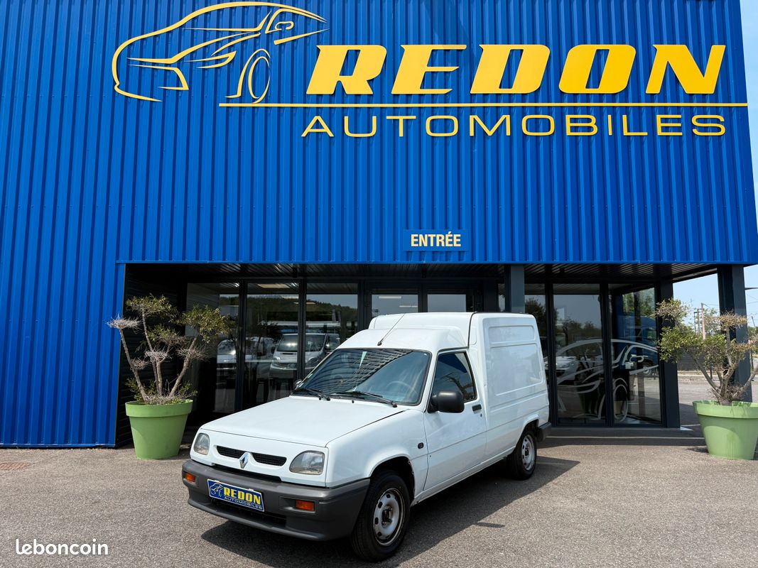 RENAULT EXPRESS II 1.2 ESSENCE FOURGON 55cH 7cV (image 1)