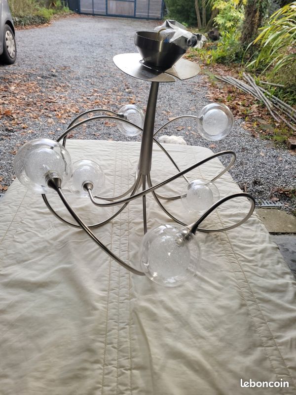 Lustre (image 1)