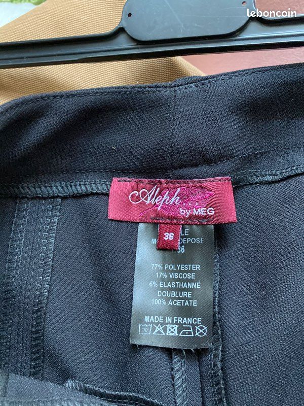 Pantalon noir 3/4 (image 2)
