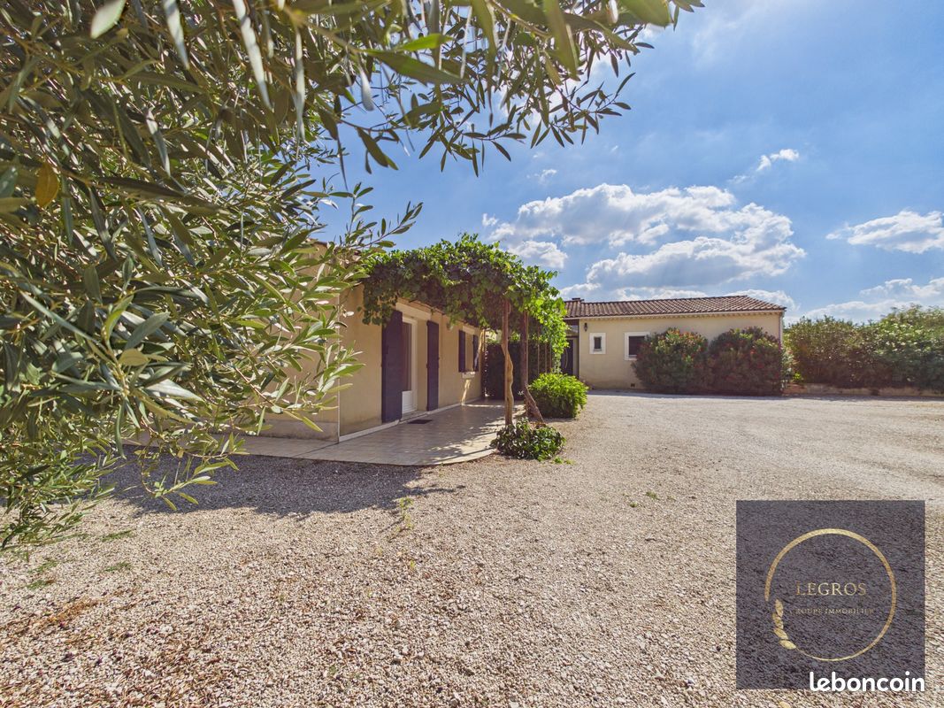 Maison 7 pièces 220 m² · à Graveson · 220 m² · 832 000 €