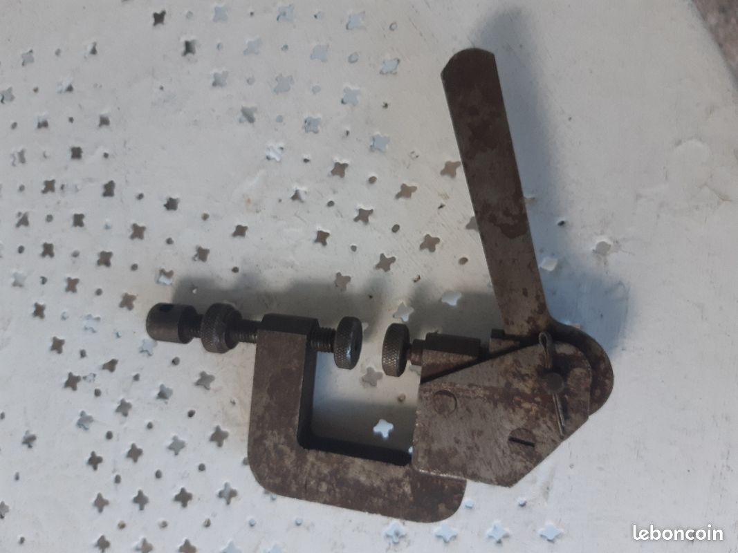 Etau portatif (image 1)