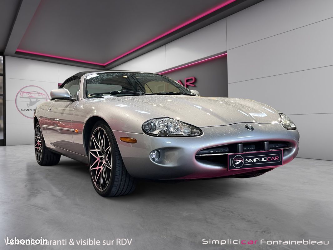 JAGUAR XK8 4.0 V8 BA 294Ch Garantie 12 mois (image 1)